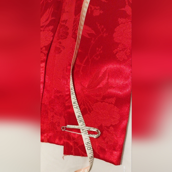 Brand new Red Floral Sleeveless cheng san Made in USA - Picture 16 of 16